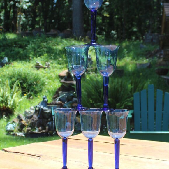 Vintage Cobalt Blue Goblets โ Set of 6 โ Hand Blown โ Holiday Tableware - Picture 3 of 6